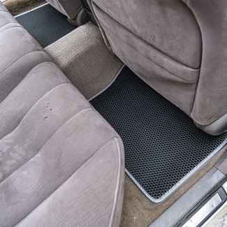 Коврики на Toyota Cresta (X100) 1996 - 2001 в Симферополе