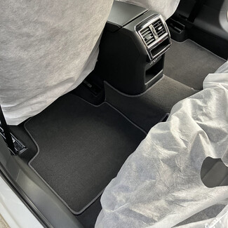 Ворсовые коврики на Skoda Superb III 2015&nbsp;-&nbsp;2026 в Симферополе