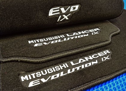 Коврики на Mitsubishi Lancer Evolution IX 2005 - 2007 в Симферополе