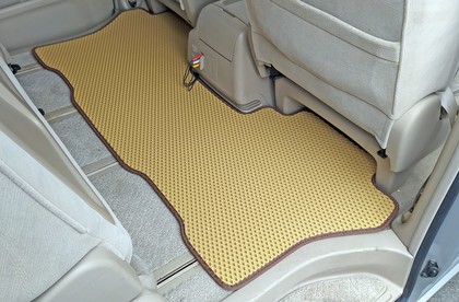 EVA коврики на Toyota Alphard (H10) 2002 - 2008 в Симферополе