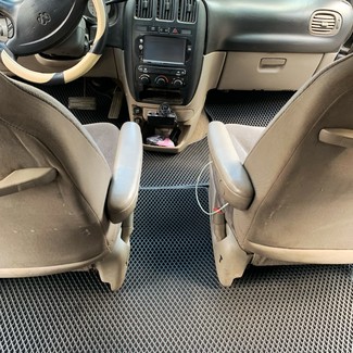 Ворсовые коврики на Chrysler Voyager (RG) 2000 - 2008 в Симферополе