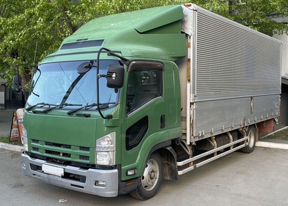 Коврики на Isuzu Forward V широкая кабина 2007 - 2025 в Симферополе