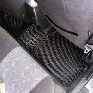 Ворсовые коврики на Toyota Corolla (E12) 2000 - 2007 в Симферополе