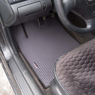 Ворсовые коврики на Toyota Camry (XV30) 2001 - 2006 в Симферополе