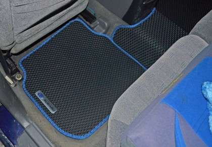 Коврики на Subaru Legacy III 1998 - 2003 в Симферополе