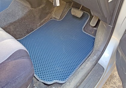 EVA коврики на Toyota Wish I 2003 - 2009 в Симферополе