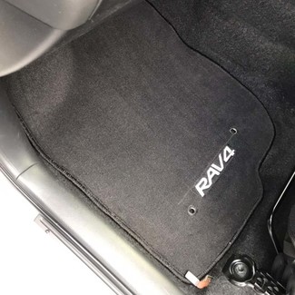Коврики на Toyota Rav4 III 2006 - 2013 в Симферополе