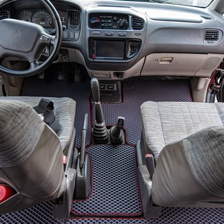 EVA коврики на Mitsubishi Space Gear 1994 - 2007 в Симферополе