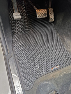 Ворсовые коврики на Jeep Grand Cherokee (WK2) 2010&nbsp;-&nbsp;2022 в Симферополе