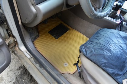 Коврики на Audi A4 (B5) 1994 - 2001 в Симферополе