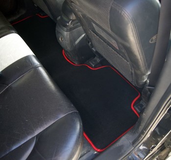 Коврики на Hyundai Tucson I 2004 - 2010 в Симферополе