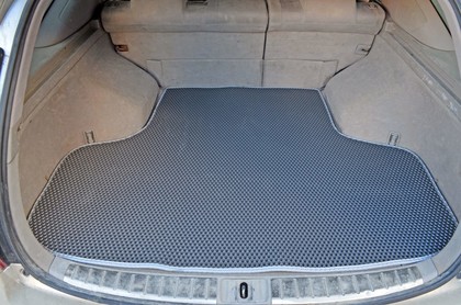 Коврики на Toyota Mark II Wagon Blit 2002 - 2007 в Симферополе