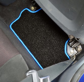 Коврики на Mitsubishi Eclipse IV 2005 - 2011 в Симферополе