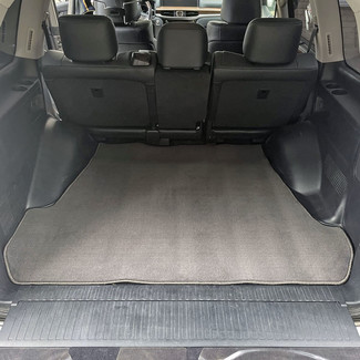 Коврики на Toyota Land Cruiser 200 2007 - 2021 в Симферополе