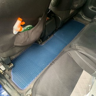 Коврики на Toyota Corolla Verso 2004 - 2010 в Симферополе