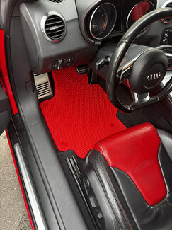 Коврики на Audi TT (8J) 2006 - 2014 в Симферополе Коврики на Audi TT (8J) 2006 - 2014 в Симферополе