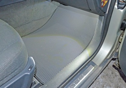 Коврики на Renault Vel Satis 2001 - 2009 в Симферополе