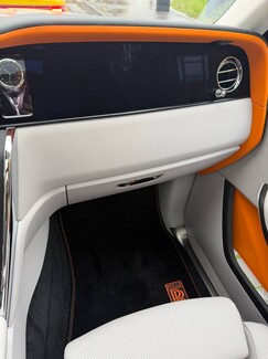 Коврики на Rolls-Royce Cullinan 2018 - 2026 в Симферополе Коврики на Rolls-Royce Cullinan 2018 - 2026 в Симферополе