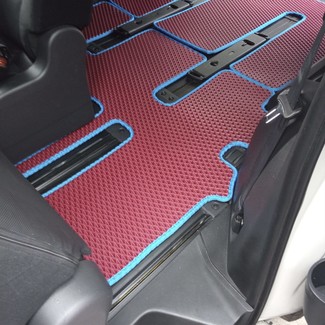 Коврики на Mitsubishi Delica D:5 2007 - 2025 в Симферополе