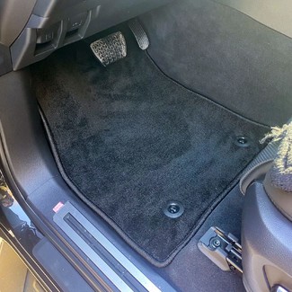 Ворсовые коврики на Lexus LX 600 и LX500d 2021 - 2025 в Симферополе