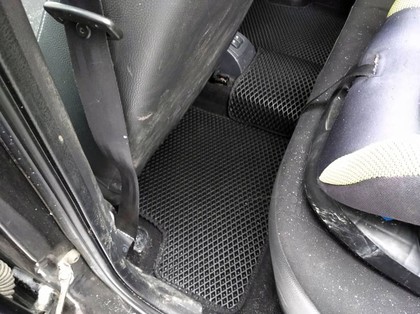 EVA коврики на Renault Sandero I 2009 - 2014 в Симферополе