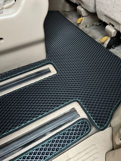 Ворсовые коврики на Honda StepWGN II 2001 - 2005 в Симферополе