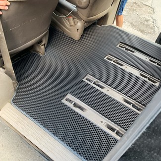 EVA коврики на Dodge Caravan (RG) 2000 - 2007 в Симферополе