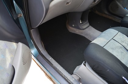 EVA коврики на Toyota Raum I 1997 - 2003 в Симферополе