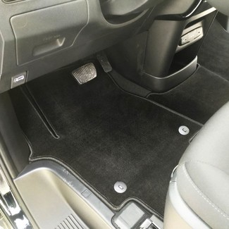 Коврики на Hyundai Staria 9 мест 2021 - 2025 в Симферополе