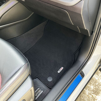 Ворсовые коврики на Audi Q2L 2016&nbsp;-&nbsp;2026 в Симферополе