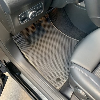 Коврики на Mercedes GLB (X247) 2019 - 2025 в Симферополе