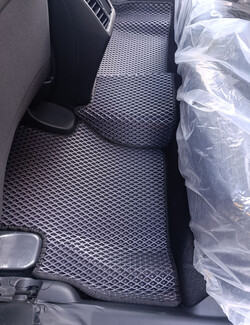 Коврики на Honda WR-V III 2023&nbsp;-&nbsp;2026 в Симферополе