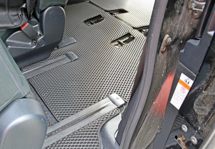 Коврики на Toyota Voxy (R80) 2014 - 2021 в Симферополе