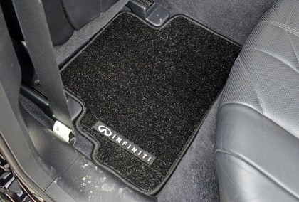 Коврики на Infiniti QX70 2013 - 2019 в Симферополе