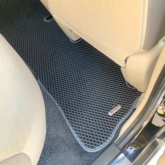 Коврики на Nissan Cube III 2008 - 2020 в Симферополе