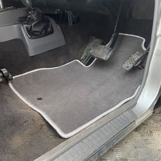 Ворсовые коврики на Toyota Land Cruiser Prado 70 1984 - 2025 в Симферополе