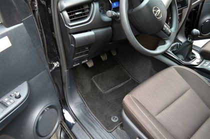 Коврики на Toyota Fortuner II 2015 - 2025 в Симферополе