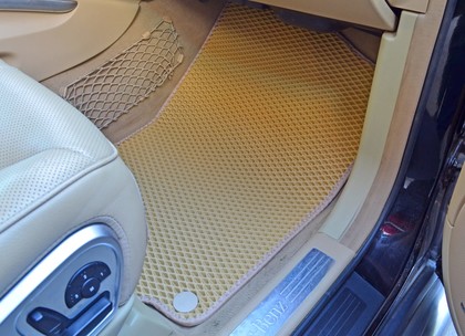 EVA коврики на Mercedes ML (W164) 2005 - 2011 в Симферополе