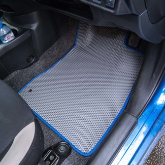 Ворсовые коврики на Nissan Note (E12) 2012 - 2020 в Симферополе