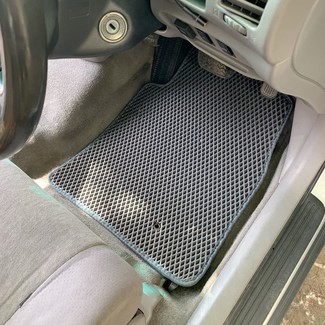 Коврики на Toyota Vista (V50) 1998 - 2003 в Симферополе