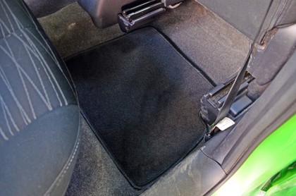 Коврики на Mazda 2 2007 - 2015 в Симферополе