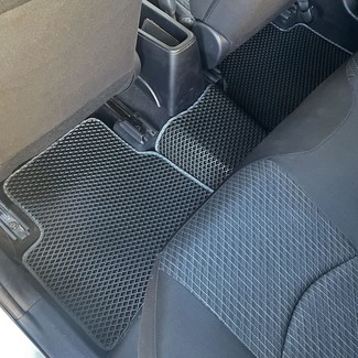 EVA коврики на Toyota Prius (50) 2015 - 2023 в Симферополе