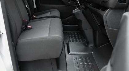 Коврики на Peugeot Traveller 2016 - 2026 в Симферополе Коврики на Peugeot Traveller 2016 - 2026 в Симферополе