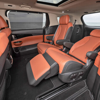 Ворсовые коврики на KIA Carnival IV 7 мест с оттоманками 2020&nbsp;-&nbsp;2026 в Симферополе