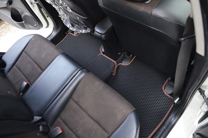Коврики на Honda Fit Shuttle 2011 - 2015 в Симферополе