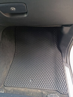 Ворсовые коврики на Jeep Grand Cherokee (WK2) 2010&nbsp;-&nbsp;2022 в Симферополе