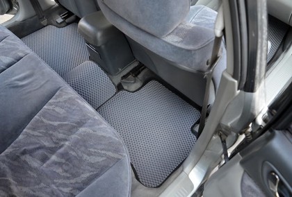 Ворсовые коврики на Mitsubishi Galant VIII 1996 - 2005 в Симферополе
