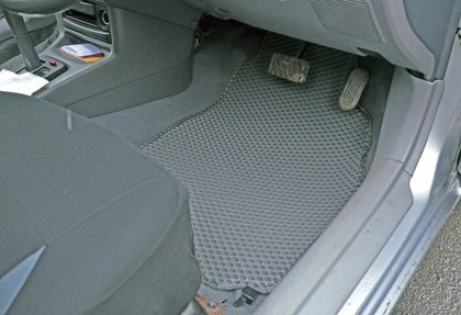 EVA коврики на Toyota Starlet (P90) 1995 - 1999 в Симферополе