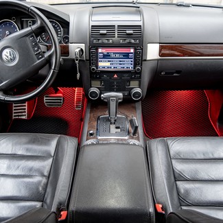 Коврики на Volkswagen Touareg I 2002 - 2010 в Симферополе