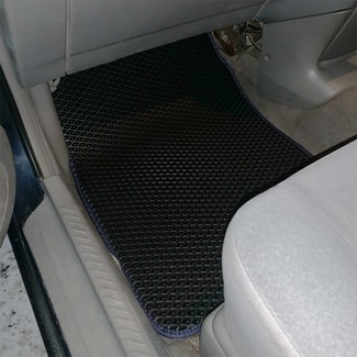 Коврики на Mazda Premacy I 1999 - 2005 в Симферополе